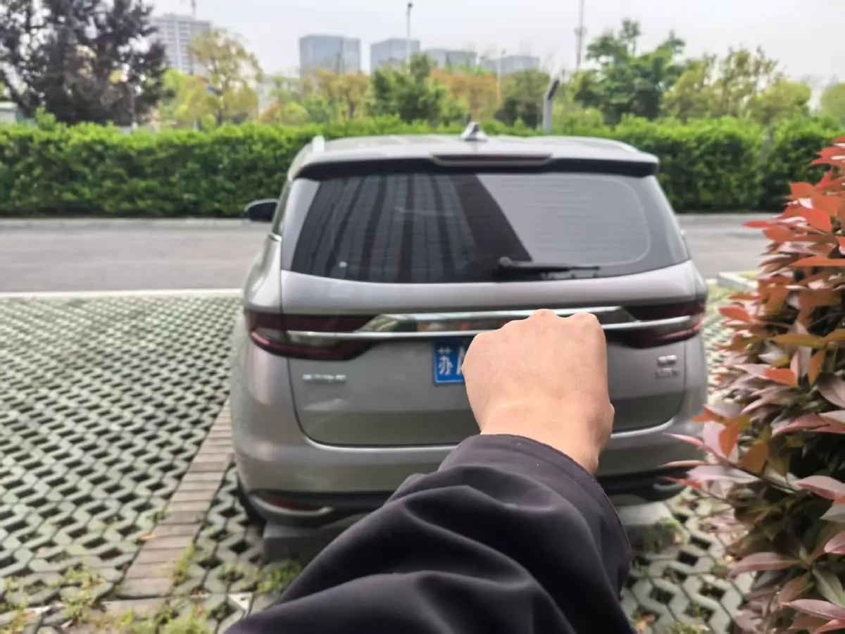 2021 Geely JiaJi 1.8T 184HP L4 7DCT,autocango,china used car exporter,china ev exporter,chinese used car exporter,chinese used ev exporter