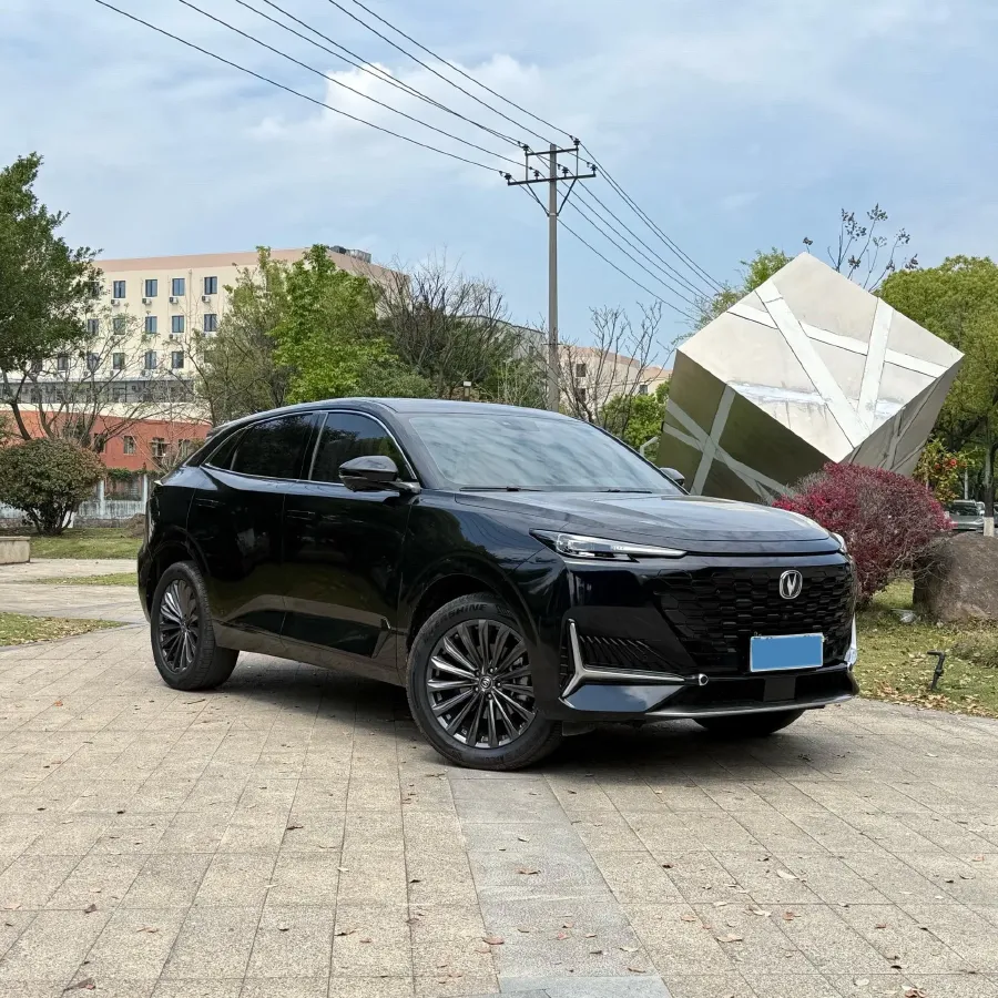 2021 ChangAn UNI-K 2.0T 233HP L4 8AT,autocango,china used car exporter,china ev exporter,chinese used car exporter,chinese used ev exporter