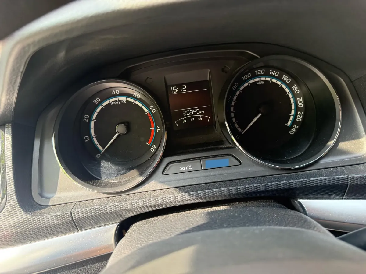 2022 Skoda Kamiq 1.5L 112HP L4 6AT,autocango,china used car exporter,china ev exporter,chinese used car exporter,chinese used ev exporter