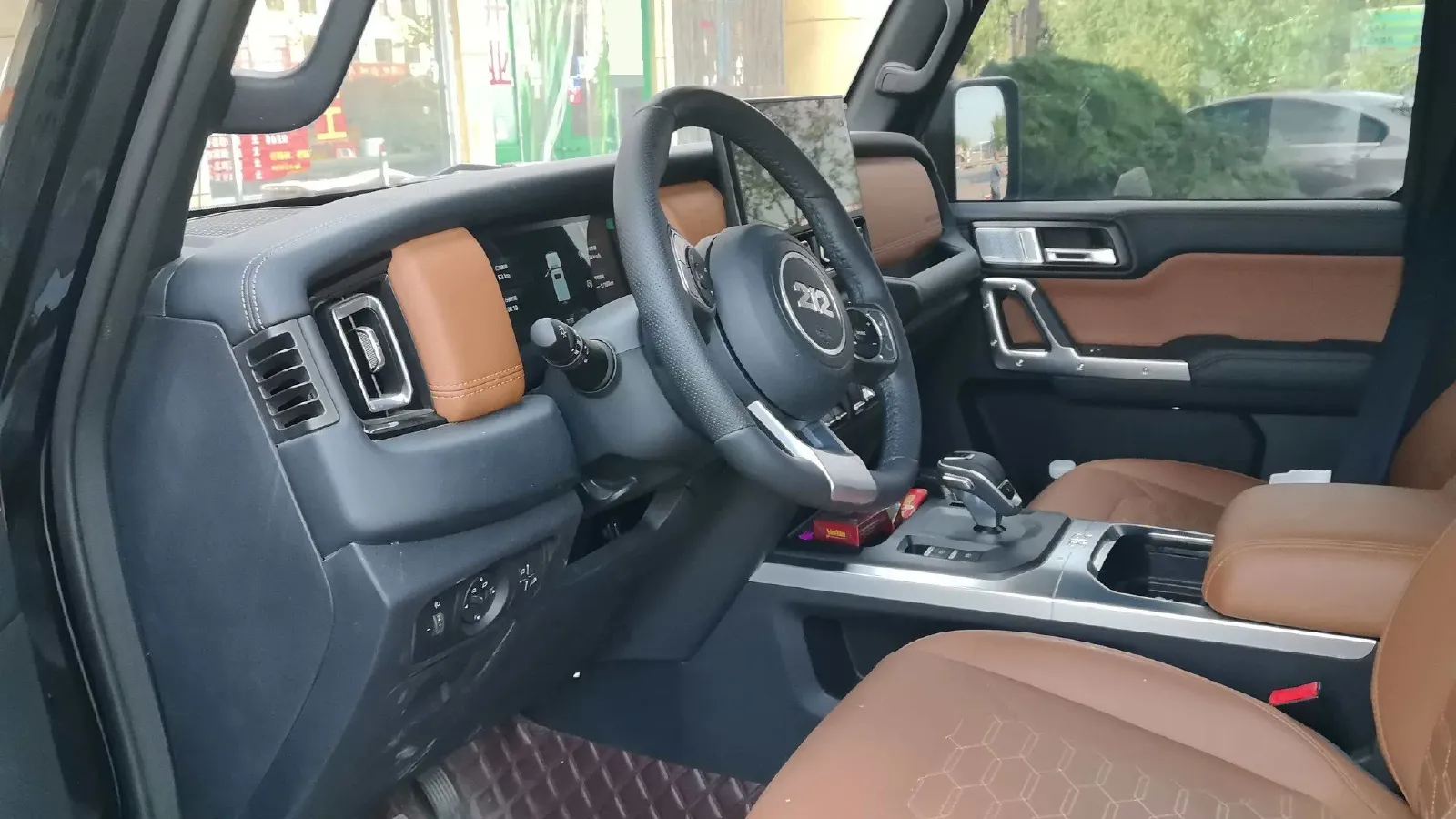 2026 212 212 T01 2.0T 170HP L4 8AT,autocango,china used car exporter,china ev exporter,chinese used car exporter,chinese used ev exporter