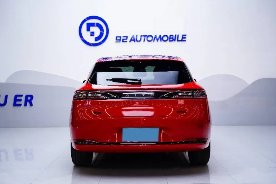 2025 AITO AITO M5 1.5T 152HP L4 REEV 42KWH,autocango,china used car exporter,china ev exporter,chinese used car exporter,chinese used ev exporter