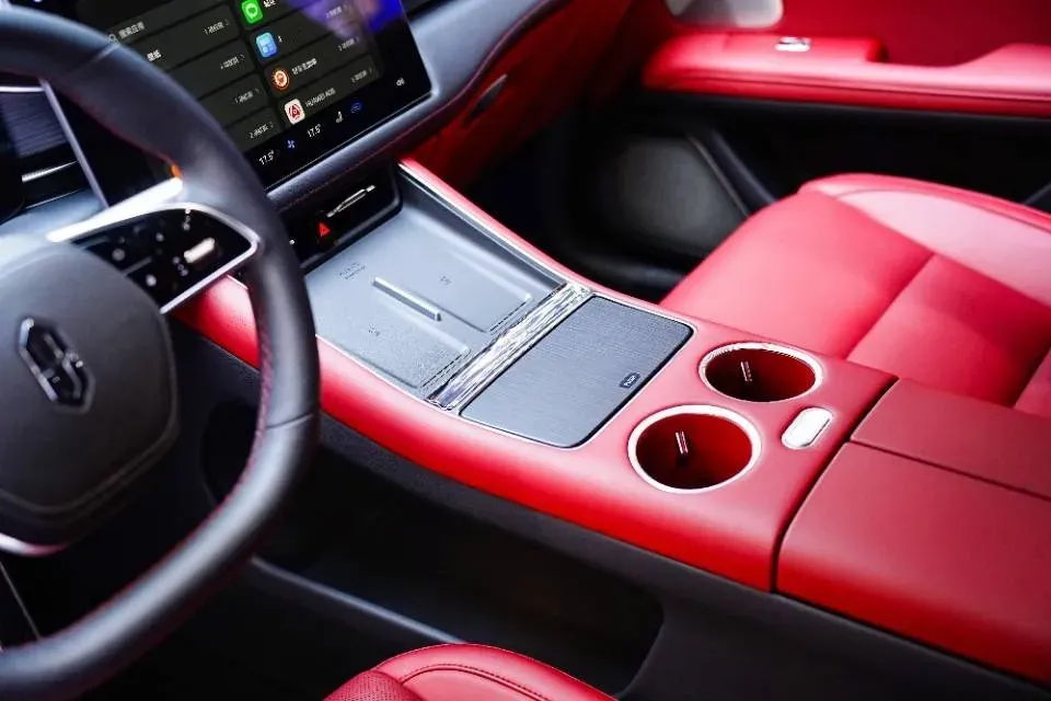 2025 AITO AITO M5 1.5T 152HP L4 REEV 42KWH,autocango,china used car exporter,china ev exporter,chinese used car exporter,chinese used ev exporter