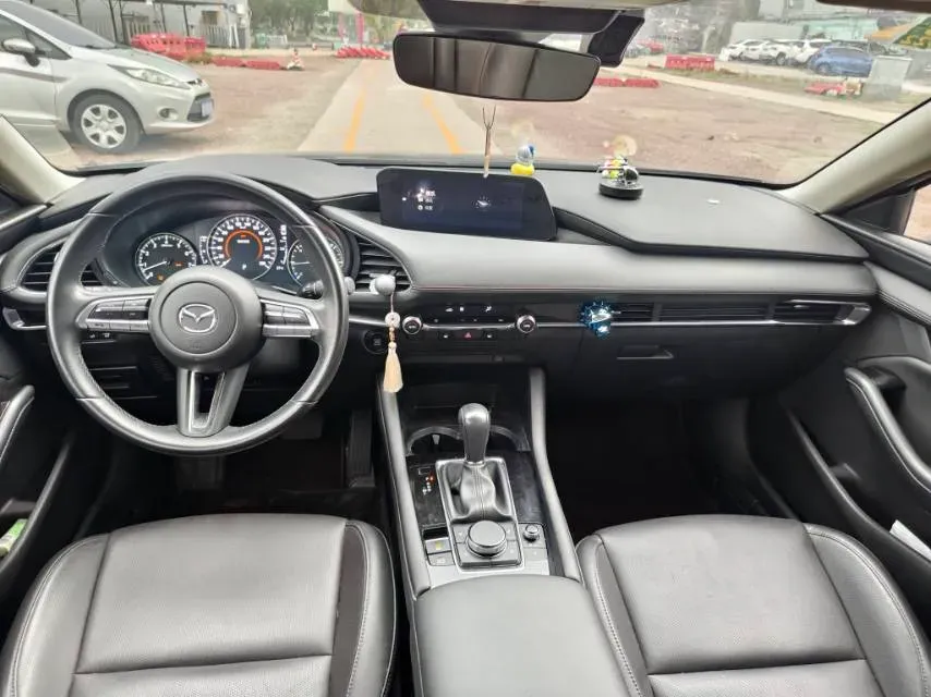 2020 Mazda 3 Axela 2.0L 158HP L4 6AT,autocango,china used car exporter,china ev exporter,chinese used car exporter,chinese used ev exporter