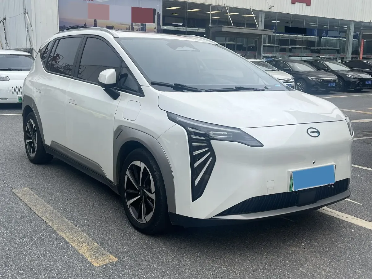 2024 Leapmotor C11 1.5L 95HP L4 REEV 43.74KWH,autocango,china used car exporter,china ev exporter,chinese used car exporter,chinese used ev exporter