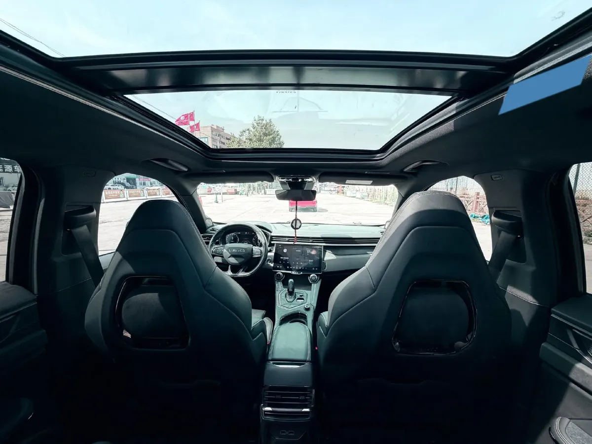 2021 LYNK&CO 01 2.0T 254HP L4 8AT,autocango,china used car exporter,china ev exporter,chinese used car exporter,chinese used ev exporter