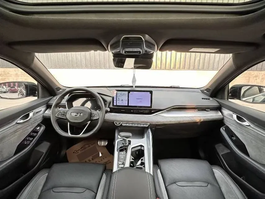 2023 Geely Preface 2.0T 190HP L4 7DCT,autocango,china used car exporter,china ev exporter,chinese used car exporter,chinese used ev exporter