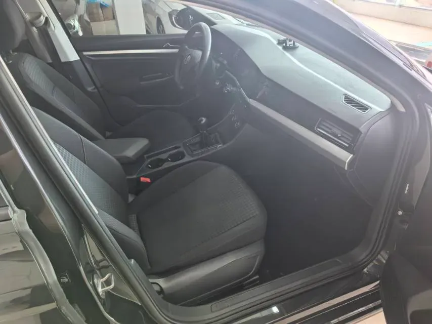 2020 Volkswagen Bora 1.5L 113HP L4 5MT,autocango,china used car exporter,china ev exporter,chinese used car exporter,chinese used ev exporter