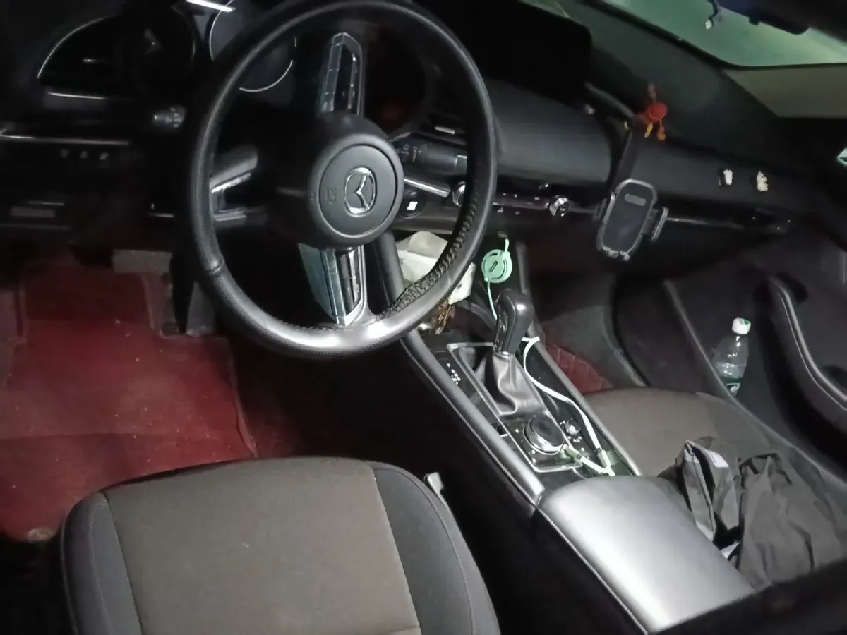 2021 Mazda 3 Axela 2.0L 158HP L4 6AT,autocango,china used car exporter,china ev exporter,chinese used car exporter,chinese used ev exporter