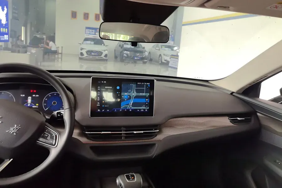 2022 HongQi E-QM5 BEV 54KWH,autocango,china used car exporter,china ev exporter,chinese used car exporter,chinese used ev exporter