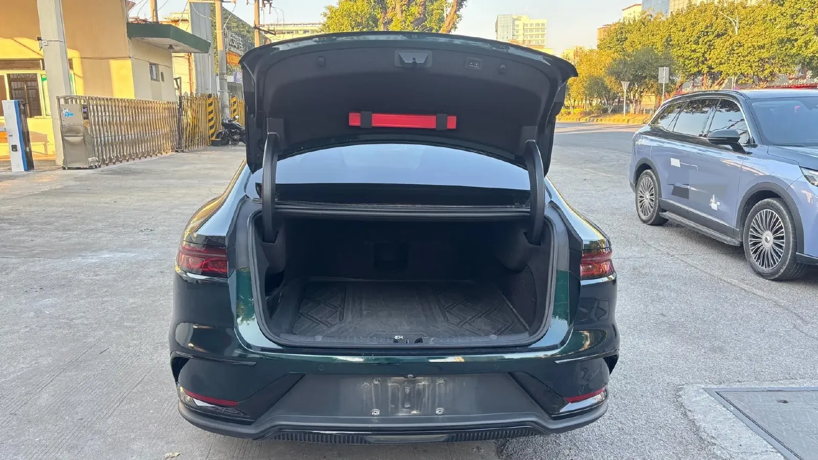 2022 Toyota Highlander 2.5L 192HP L4 E-CVT Hybrid,autocango,china used car exporter,china ev exporter,chinese used car exporter,chinese used ev exporter