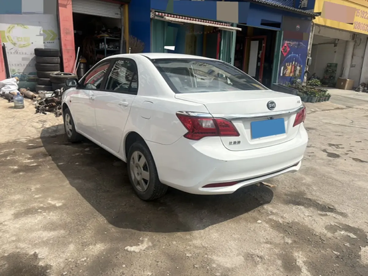 2020 BYD F3 1.5L 109HP L4 5MT,autocango,china used car exporter,china ev exporter,chinese used car exporter,chinese used ev exporter