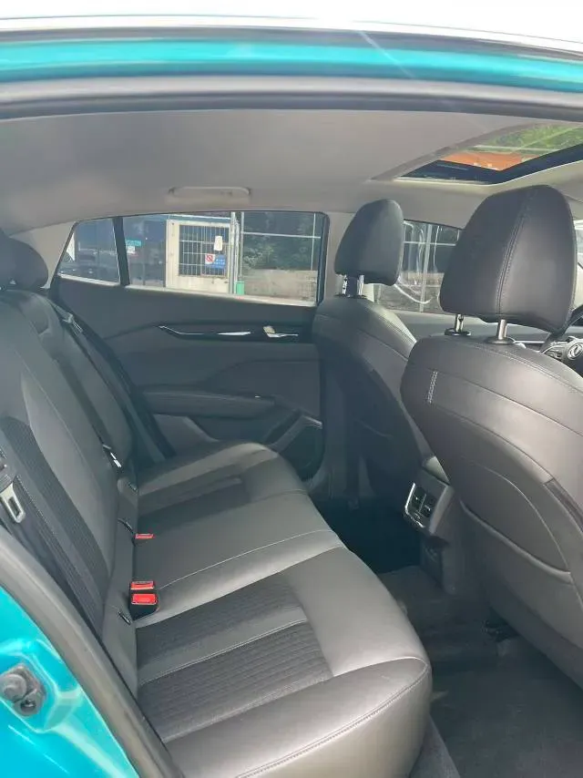 2020 DongFeng Aeolus YiXuan 1.5T 150HP L4 6DCT,autocango,china used car exporter,china ev exporter,chinese used car exporter,chinese used ev exporter