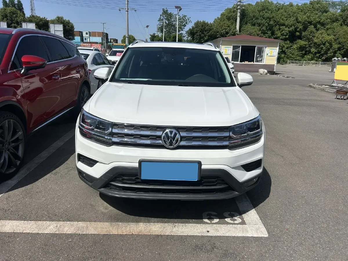 2021 Volkswagen Tharu 1.4T 150HP L4 7DCT,autocango,china used car exporter,china ev exporter,chinese used car exporter,chinese used ev exporter