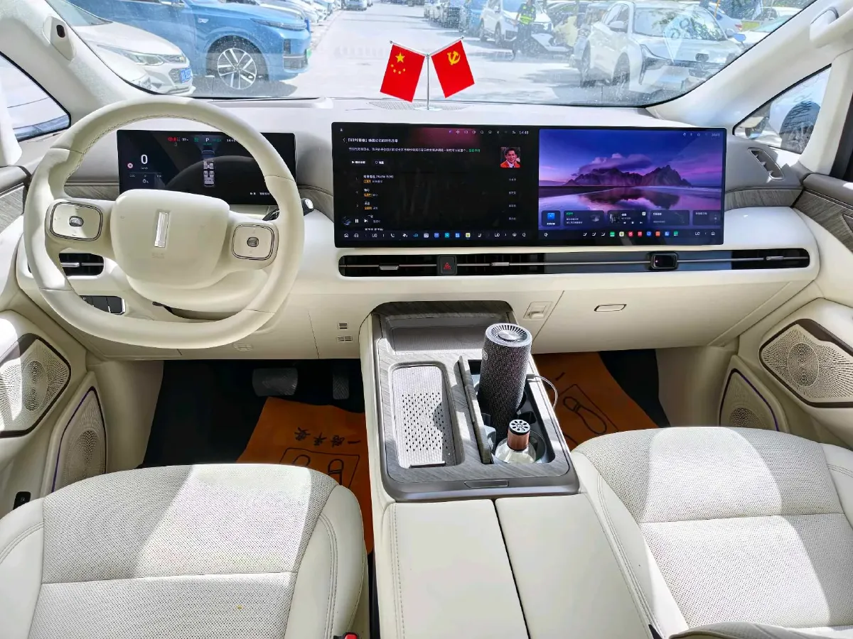 2025 WEY HighMountain 1.5T 170HP L4 4DHT PHEV,autocango,china used car exporter,china ev exporter,chinese used car exporter,chinese used ev exporter