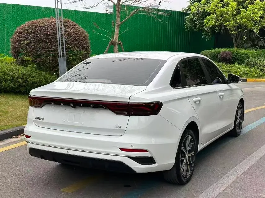 2023 Geely Emgrand 1.5L 127HP L4 CVT,autocango,china used car exporter,china ev exporter,chinese used car exporter,chinese used ev exporter