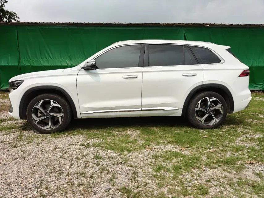 2021 Geely Monjaro 2.0T 218HP L4 7DCT,autocango,china used car exporter,china ev exporter,chinese used car exporter,chinese used ev exporter