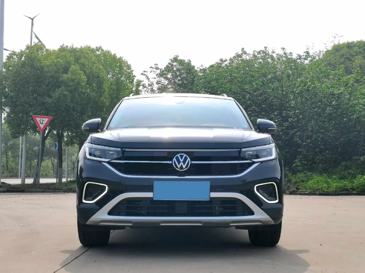 2023 Volkswagen Tayron 1.4T 150HP L4 7DCT,autocango,china used car exporter,china ev exporter,chinese used car exporter,chinese used ev exporter
