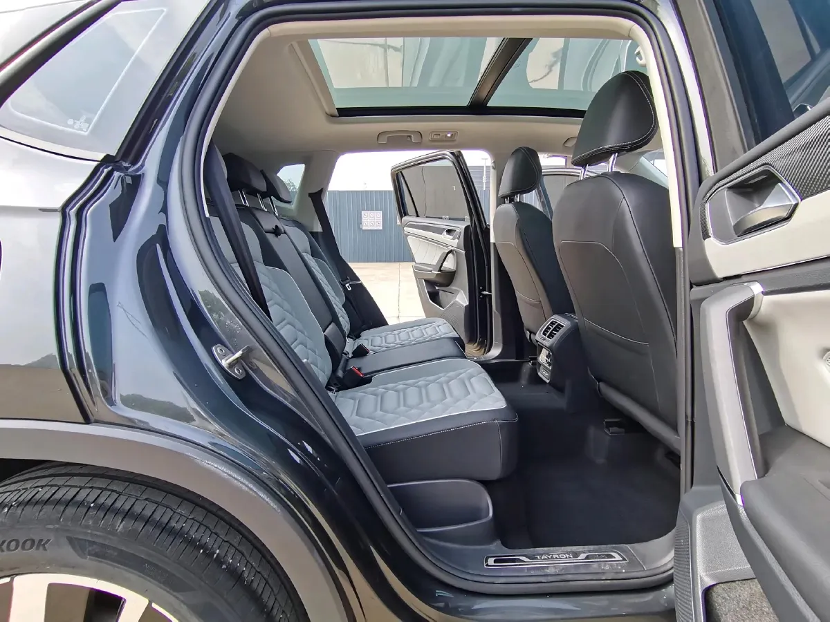 2023 Volkswagen Tayron 1.4T 150HP L4 7DCT,autocango,china used car exporter,china ev exporter,chinese used car exporter,chinese used ev exporter