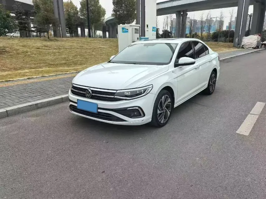 2024 Volkswagen Bora 1.2T 116HP L4 7DCT,autocango,china used car exporter,china ev exporter,chinese used car exporter,chinese used ev exporter