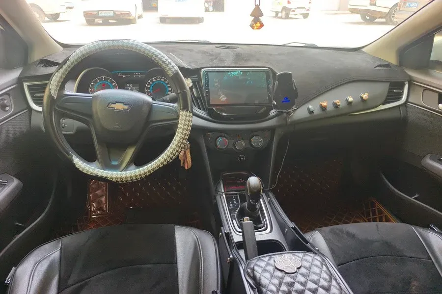 2019 Chevrolet Cavalier 1.5L 113HP L4 6AT,autocango,china used car exporter,china ev exporter,chinese used car exporter,chinese used ev exporter