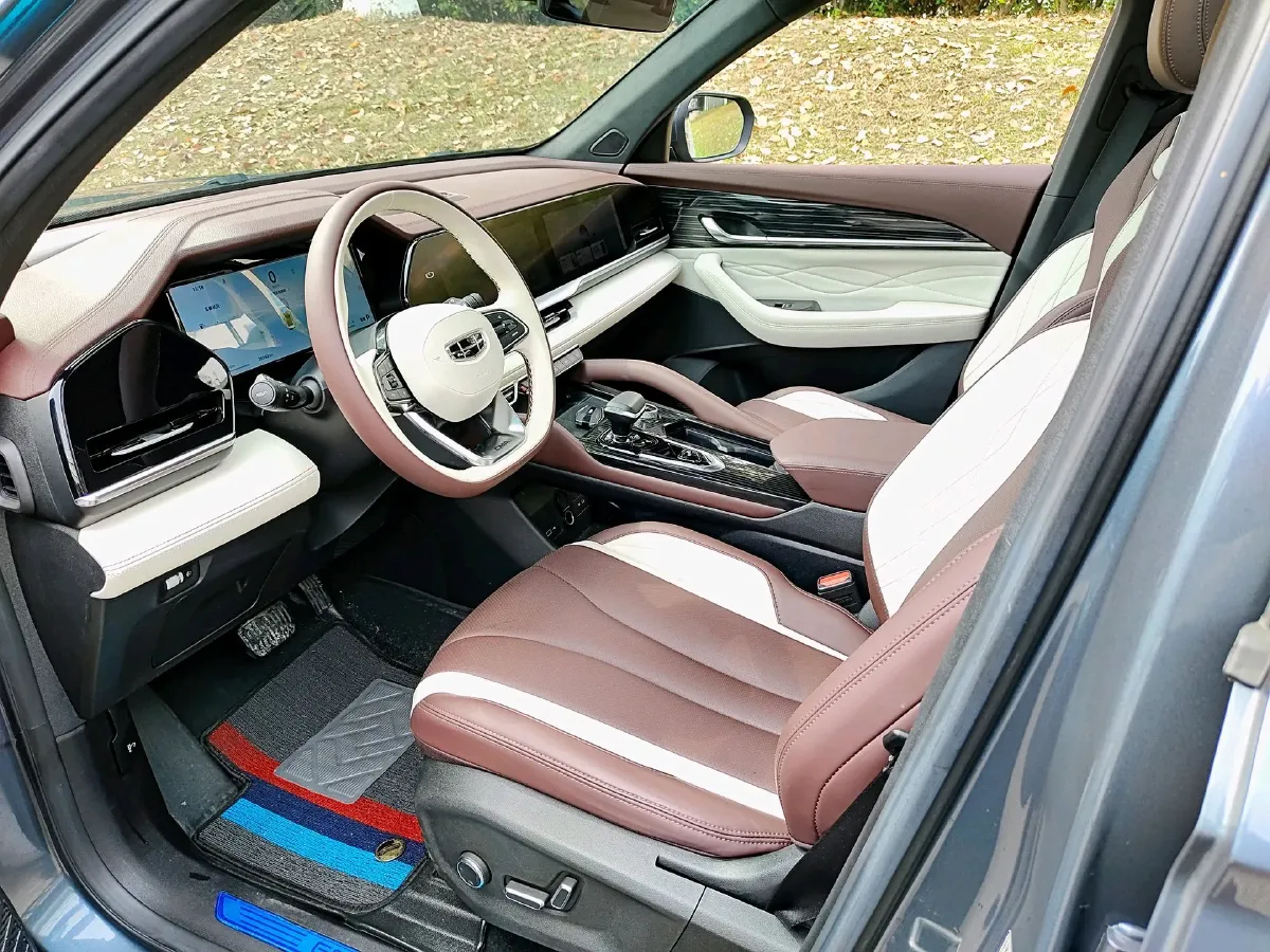 2024 Geely Monjaro 2.0T 238HP L4 8AT,autocango,china used car exporter,china ev exporter,chinese used car exporter,chinese used ev exporter