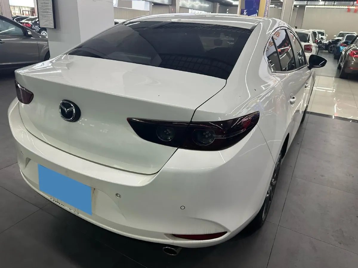 2022 Mazda 3 Axela 2.0L 158HP L4 6AT,autocango,china used car exporter,china ev exporter,chinese used car exporter,chinese used ev exporter