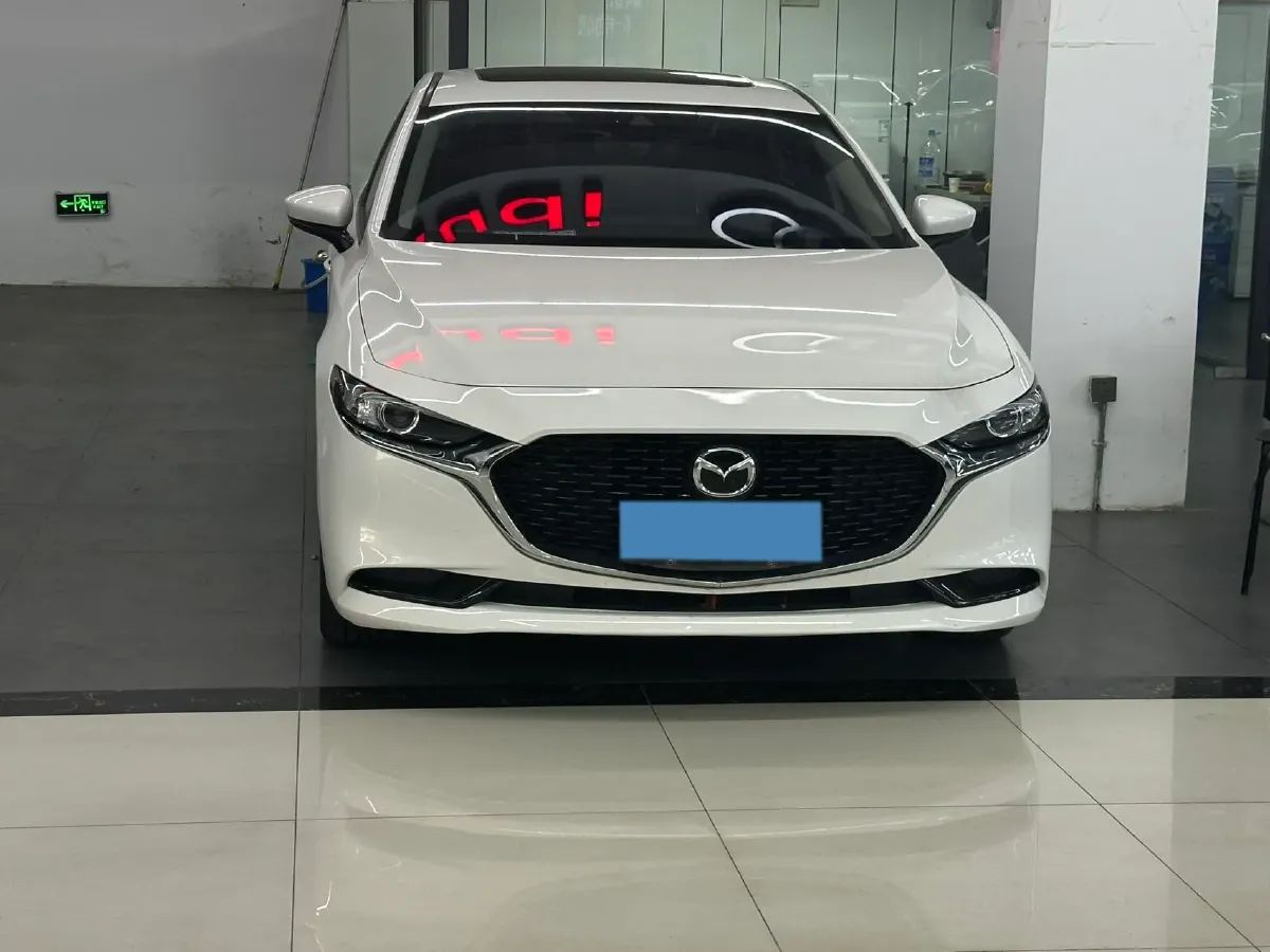 2022 Mazda 3 Axela 2.0L 158HP L4 6AT,autocango,china used car exporter,china ev exporter,chinese used car exporter,chinese used ev exporter