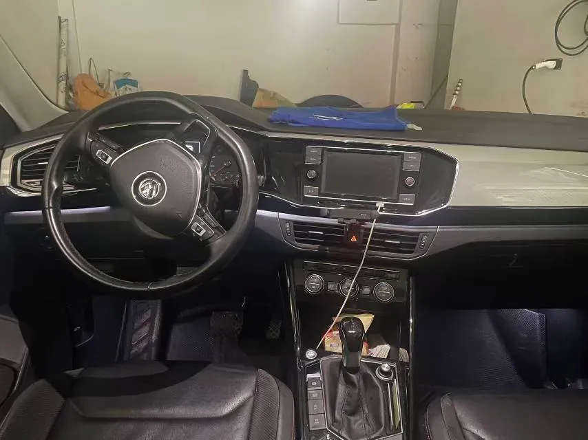 2019 Jeep Cherokee 2.0T 234HP L4 9AT,autocango,china used car exporter,china ev exporter,chinese used car exporter,chinese used ev exporter