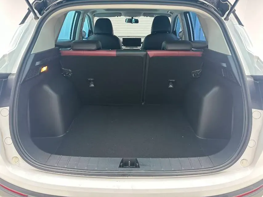 2021 Geely Coolray 1.4T 141HP L4 6DCT,autocango,china used car exporter,china ev exporter,chinese used car exporter,chinese used ev exporter