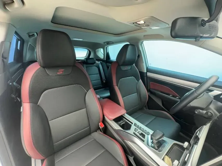 2021 Geely Coolray 1.4T 141HP L4 6DCT,autocango,china used car exporter,china ev exporter,chinese used car exporter,chinese used ev exporter