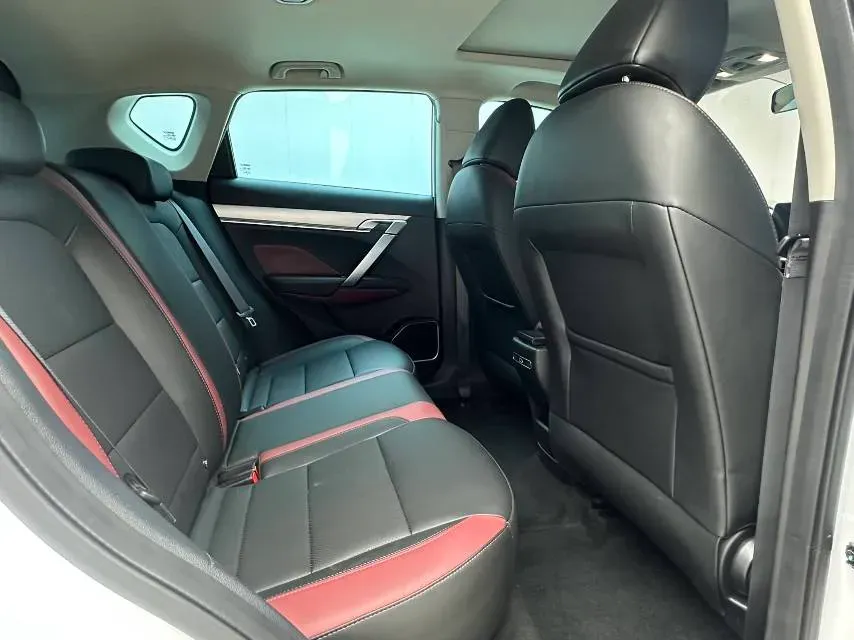 2021 Geely Coolray 1.4T 141HP L4 6DCT,autocango,china used car exporter,china ev exporter,chinese used car exporter,chinese used ev exporter