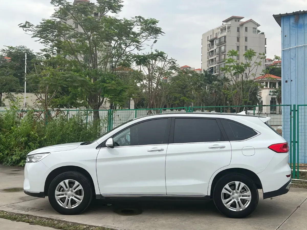 2022 Haval H6 1.5T 184HP L4 7DCT,autocango,china used car exporter,china ev exporter,chinese used car exporter,chinese used ev exporter