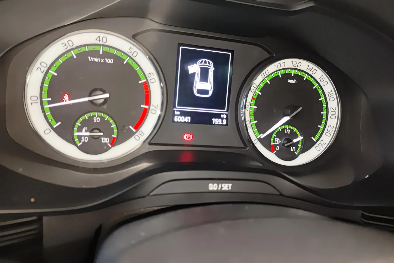 2018 Skoda Kodiak 1.8T 180HP L4 7DCT,autocango,china used car exporter,china ev exporter,chinese used car exporter,chinese used ev exporter