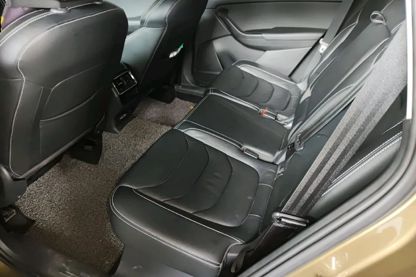 2018 Skoda Kodiak 1.8T 180HP L4 7DCT,autocango,china used car exporter,china ev exporter,chinese used car exporter,chinese used ev exporter