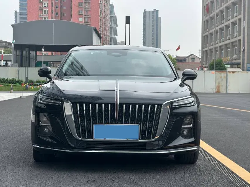 2023 HongQi H5 2.0T 224HP L4 8AT,autocango,china used car exporter,china ev exporter,chinese used car exporter,chinese used ev exporter