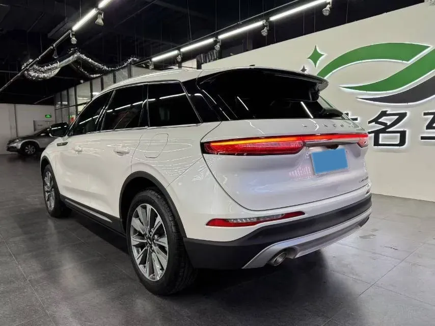 2022 Lincoln Corsair 2.0T 245HP L4 8AT,autocango,china used car exporter,china ev exporter,chinese used car exporter,chinese used ev exporter