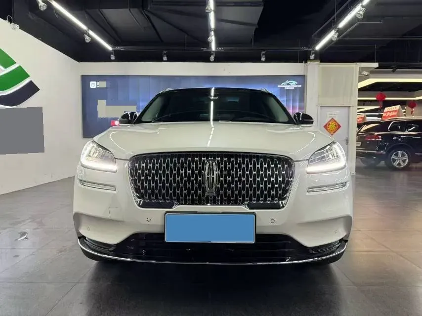2022 Lincoln Corsair 2.0T 245HP L4 8AT,autocango,china used car exporter,china ev exporter,chinese used car exporter,chinese used ev exporter