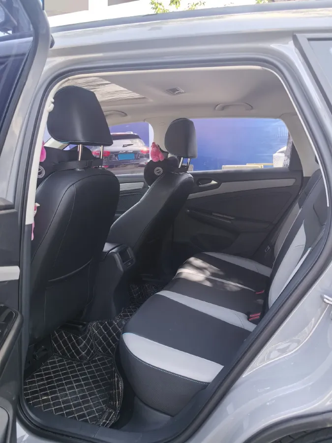 2022 Jetta VS5 1.4T 150HP L4 6AT,autocango,china used car exporter,china ev exporter,chinese used car exporter,chinese used ev exporter