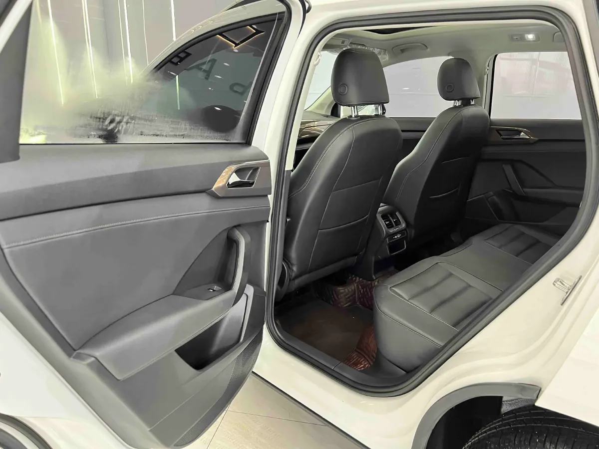 2022 Volkswagen Tharu 1.4T 150HP L4 7DCT,autocango,china used car exporter,china ev exporter,chinese used car exporter,chinese used ev exporter