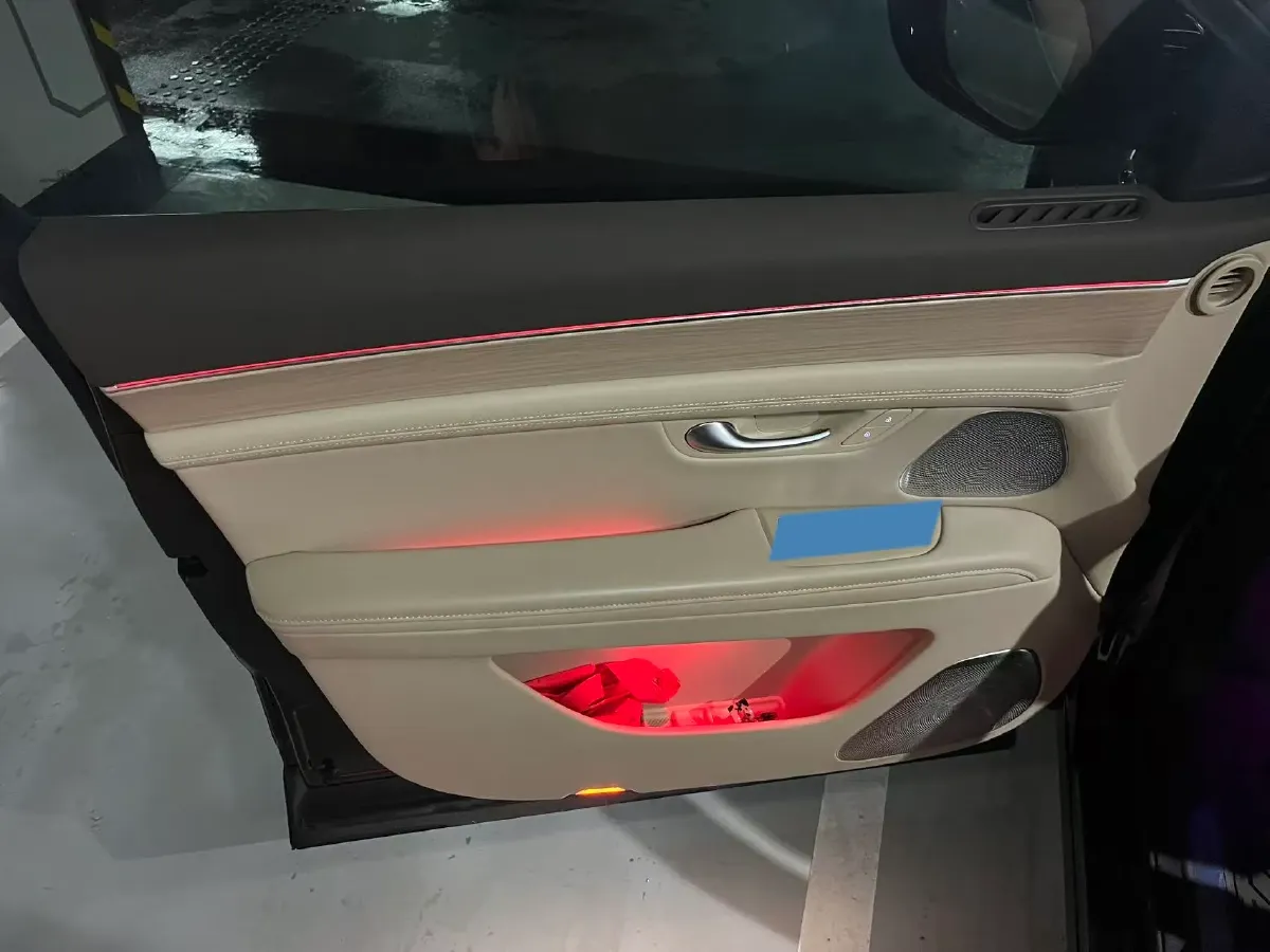 2024 Jaguar E-PACE 1.5T 200HP L3 8AT,autocango,china used car exporter,china ev exporter,chinese used car exporter,chinese used ev exporter