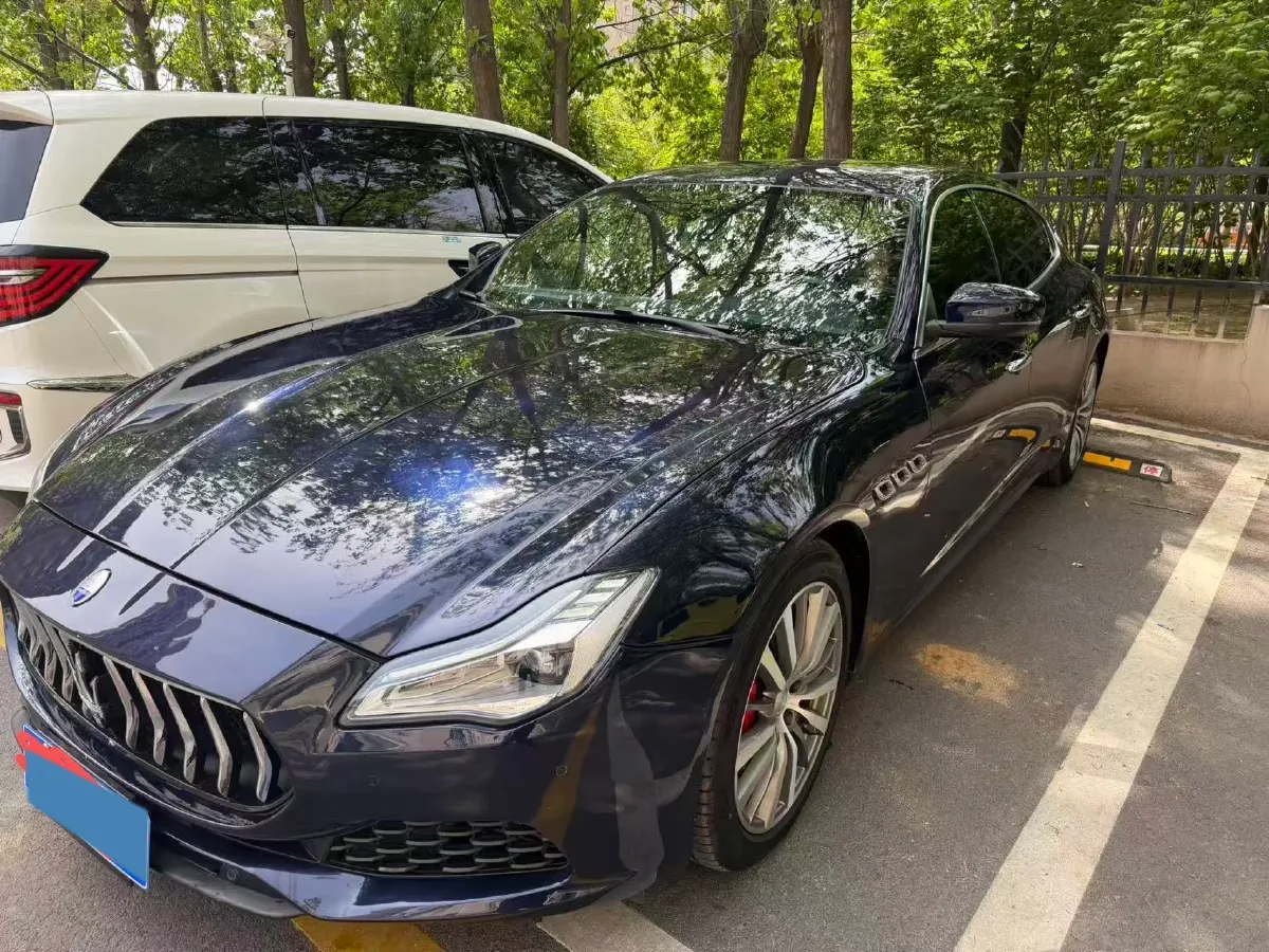2018 Maserati Quattroporte 3.0T 350HP V6 8AT,autocango,china used car exporter,china ev exporter,chinese used car exporter,chinese used ev exporter