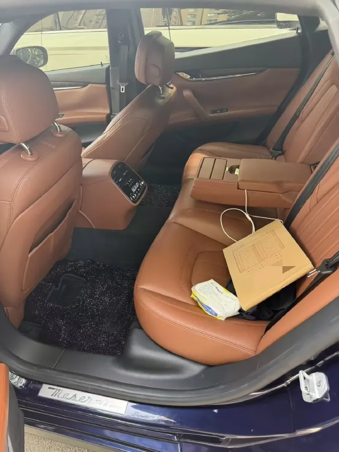 2018 Maserati Quattroporte 3.0T 350HP V6 8AT,autocango,china used car exporter,china ev exporter,chinese used car exporter,chinese used ev exporter