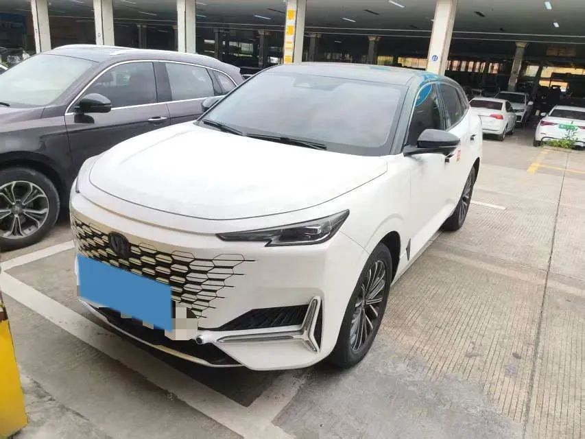 2022 Bestune T99 2.0T 224HP L4 6AT,autocango,china used car exporter,china ev exporter,chinese used car exporter,chinese used ev exporter