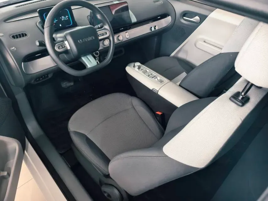 2025 LingBox BOX BEV 19.2KWH,autocango,china used car exporter,china ev exporter,chinese used car exporter,chinese used ev exporter