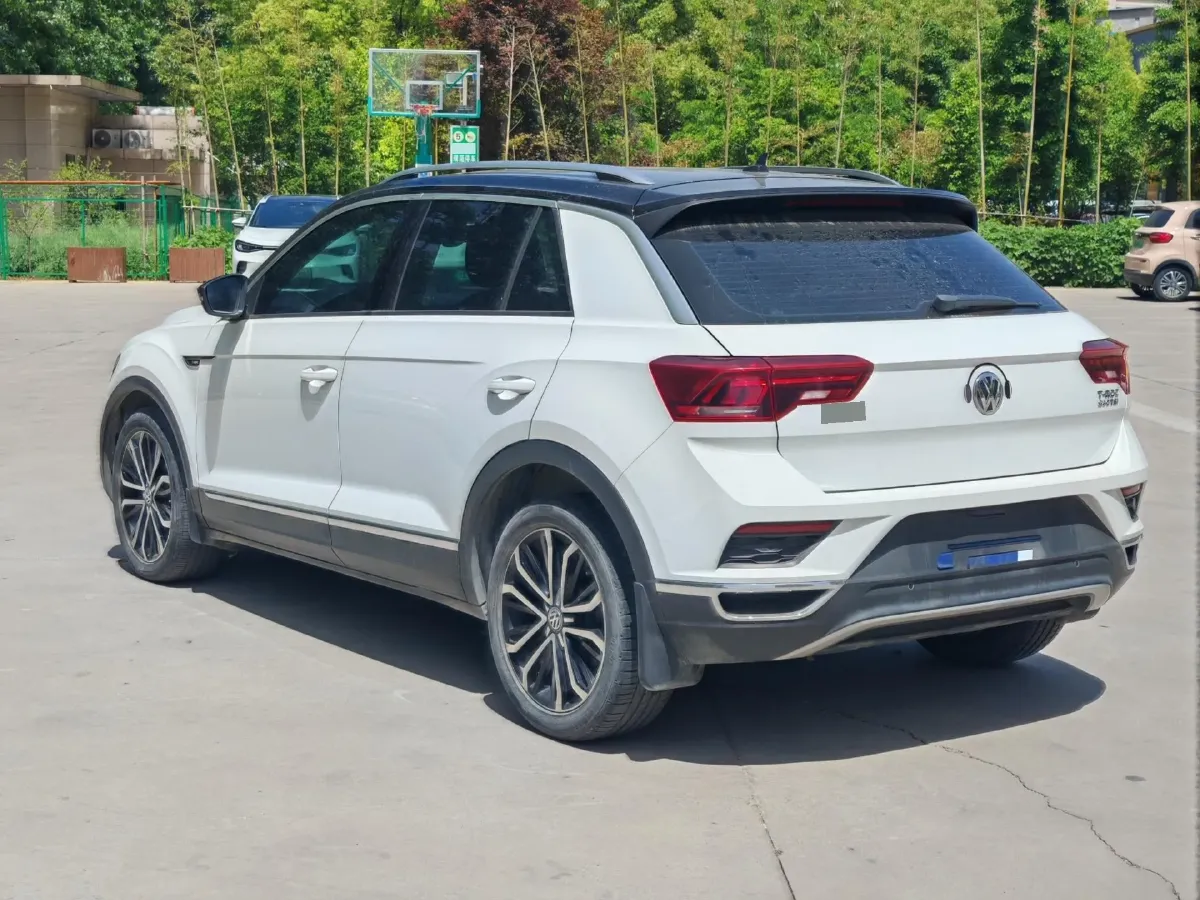 2018 Jeep Renegade 2.0L 155HP L4 9AT,autocango,china used car exporter,china ev exporter,chinese used car exporter,chinese used ev exporter