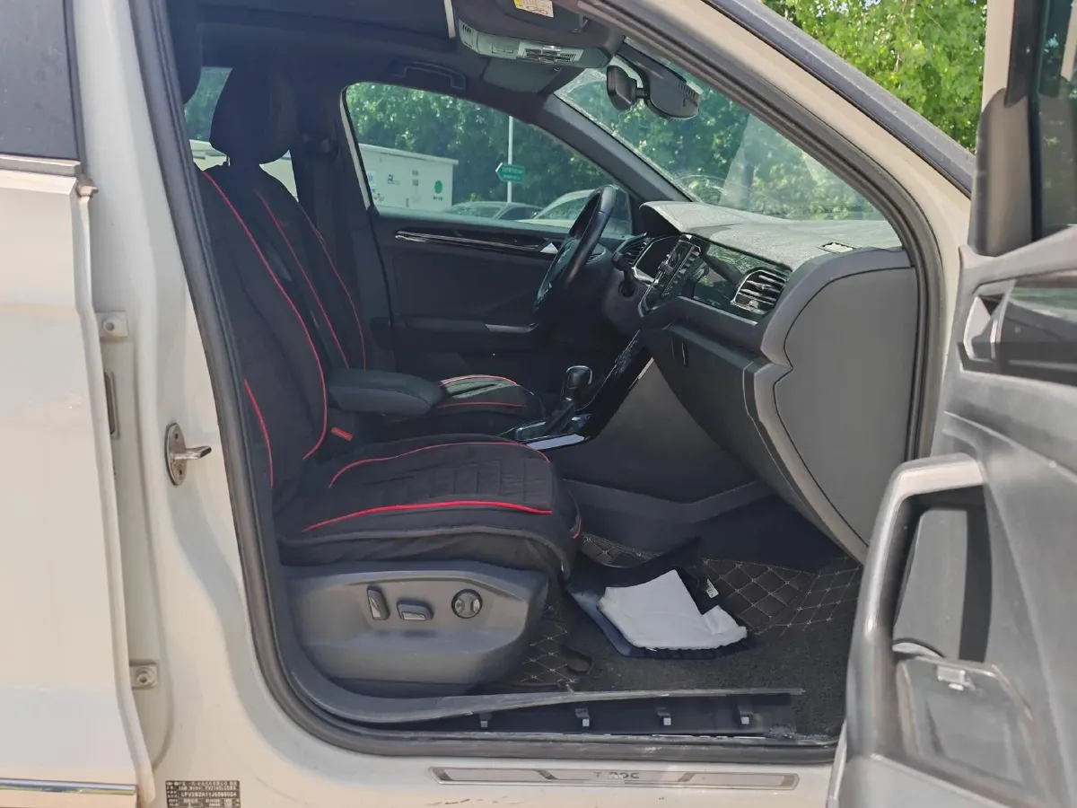 2018 Jeep Renegade 2.0L 155HP L4 9AT,autocango,china used car exporter,china ev exporter,chinese used car exporter,chinese used ev exporter