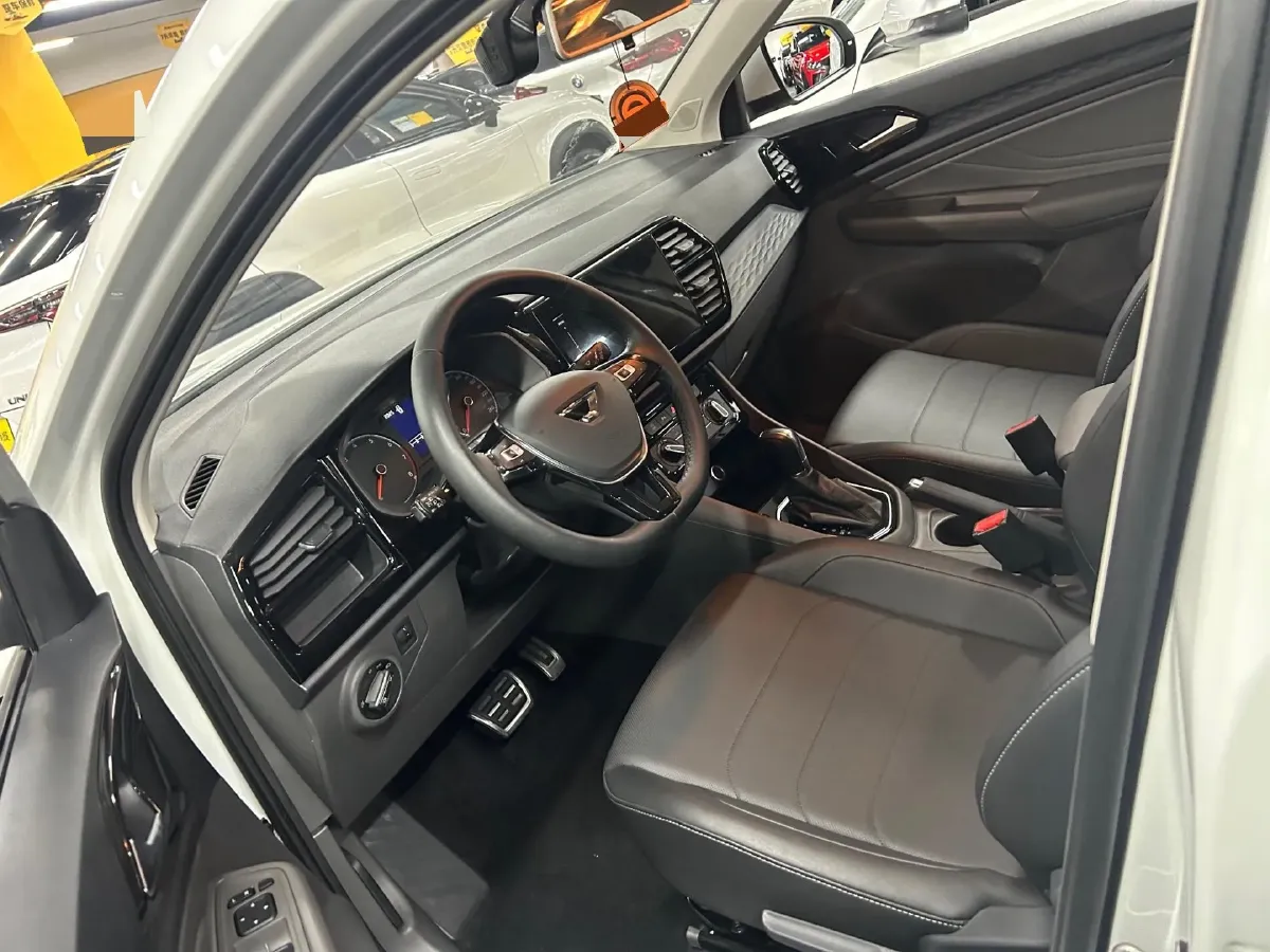 2019 Jetta VS5 1.4T 150HP L4 6AT,autocango,china used car exporter,china ev exporter,chinese used car exporter,chinese used ev exporter