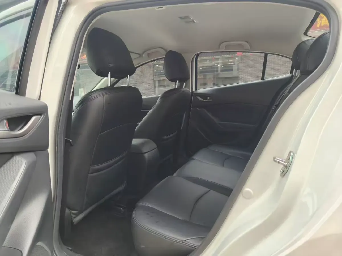 2019 Mazda 3 Axela 1.5L 117HP L4 6AT,autocango,china used car exporter,china ev exporter,chinese used car exporter,chinese used ev exporter