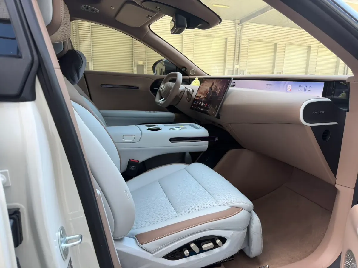 2026 Avatr 07 BEV,autocango,china used car exporter,china ev exporter,chinese used car exporter,chinese used ev exporter