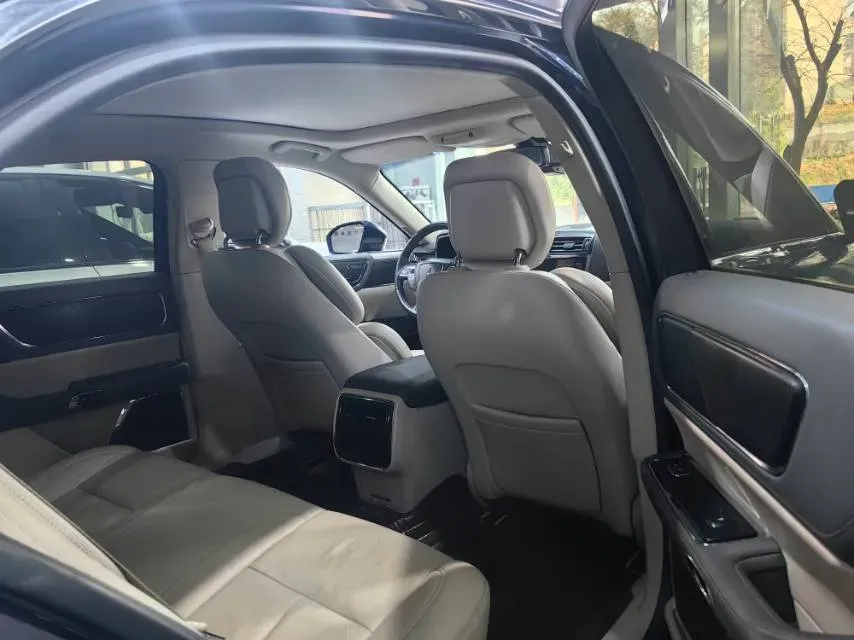 2017 Lincoln Continental 2.0T 261HP L4 6AT,autocango,china used car exporter,china ev exporter,chinese used car exporter,chinese used ev exporter